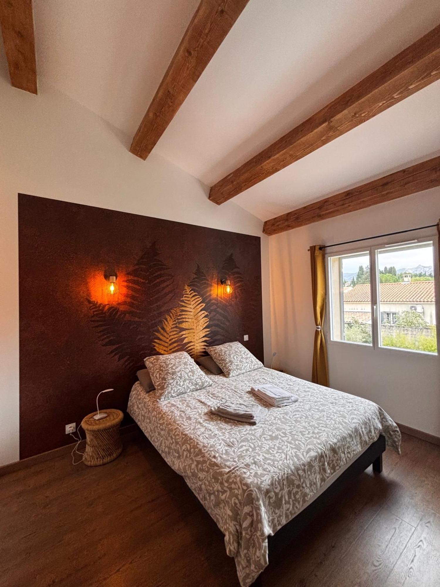 Superbe Villa Neuve A 5 Mn Du Centre Saint-Rémy-de-Provence Eksteriør bilde